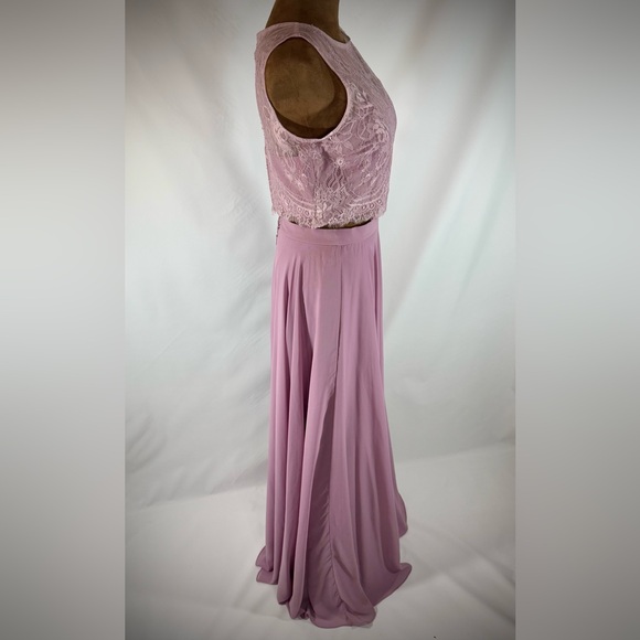 JJ’s House A-Line Chiffon Scoop Neck Lace 2 Piece Dress - Picture 4 of 14